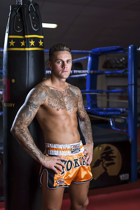 TRIB_18#2_NWS_NiekyHolzken_01..png